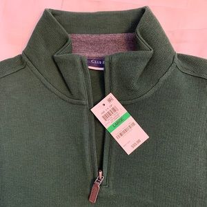 *NEW* Men’s 1/4 Zip Club Room Size: L